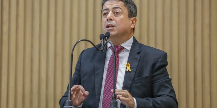“Precisamos reativar as fortes campanhas de educação no trânsito!”, declara Fabiano Oliveira