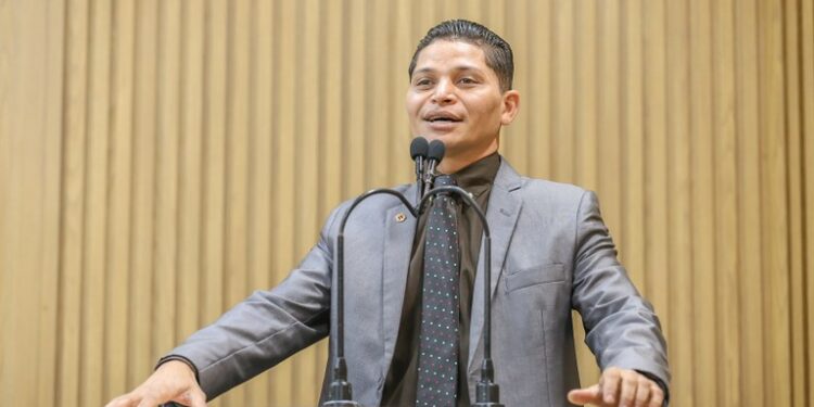 Após obra do canal, Soneca consegue nova praça para o São Carlos