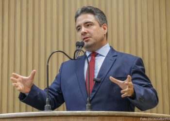 Ricardo Vasconcelos cobra chegada do Plano Diretor à Câmara