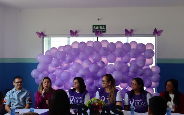 Agosto Lilás: Centro de Referência de Atendimento à Mulher realiza roda de conversa