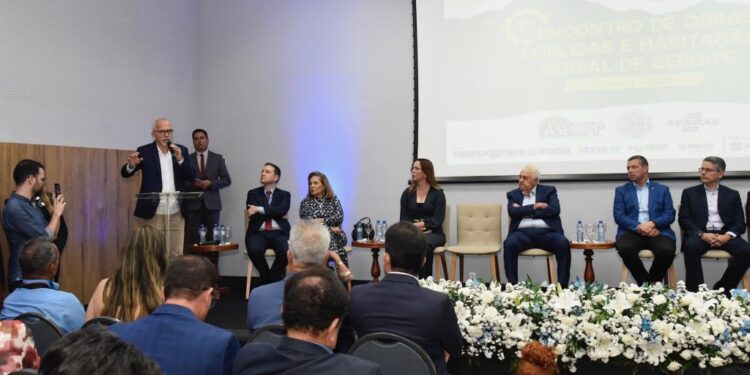 Prefeito Edvaldo participa de I Encontro de Obras Públicas e Habitação, realizado pela Aseopp