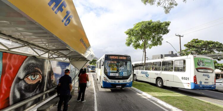 Corredores de ônibus reduzem significativamente tempo de deslocamento dos usuários