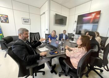 Saúde de Aracaju pleiteia melhorias junto a Ministério em Brasília