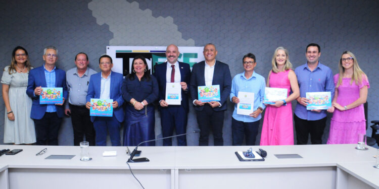 Prefeitura de São Cristóvão, TCE e CGU dialogam em prol da melhoria da educação na Rede Municipal 