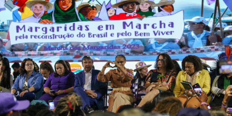 Marcha das Margaridas é aberta em Brasília