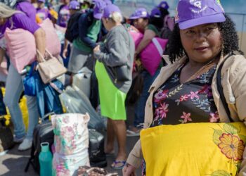 Marcha das Margaridas ocupa ruas de Brasília 