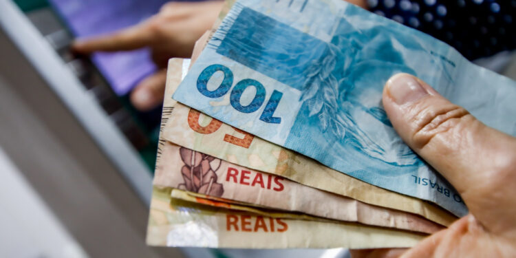 Pagamento do funcionalismo público estadual começa nesta terça-feira, 29