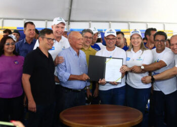 Governo de Sergipe assina autorização para elaboração de projetos de pavimentação asfáltica em Capela