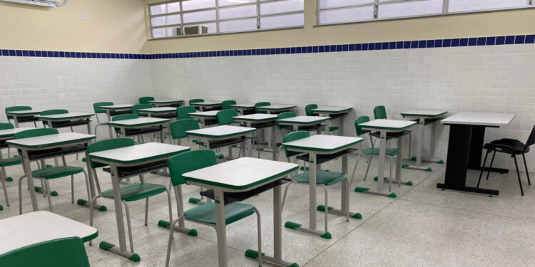 Itabaiana comemora reforma e ampliação da nova Escola Estadual Professora Maria da Conceição – ‘Maria Pereira’