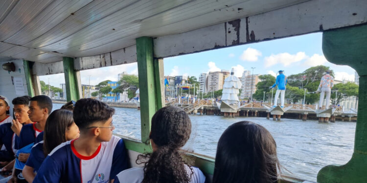 Projeto de iniciação científica cria roteiros turísticos pedagógicos sobre Tototós e rio Sergipe