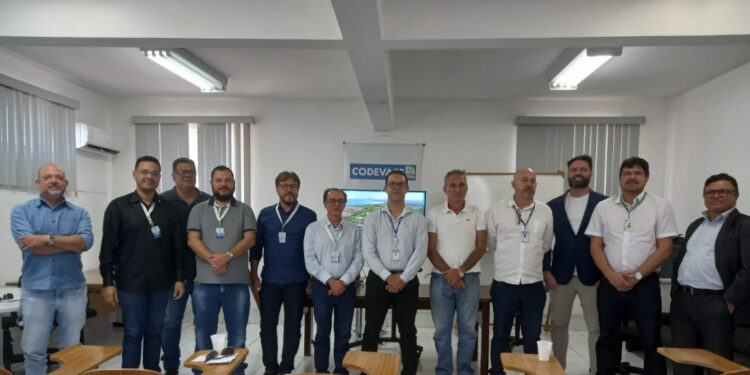 SergipeTec visita Codevasf de Paulo Afonso para conhecer estudos sobre macrófitas no Rio São Francisco