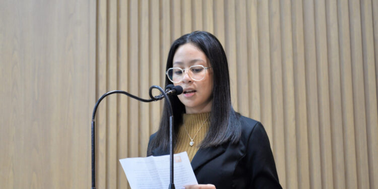 Aluna da rede pública estadual inicia jornada como Jovem Senadora de Sergipe, em Brasília