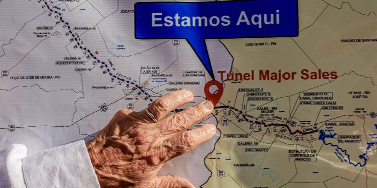 “Sonho realizado”, diz Lula sobre obras da transposição