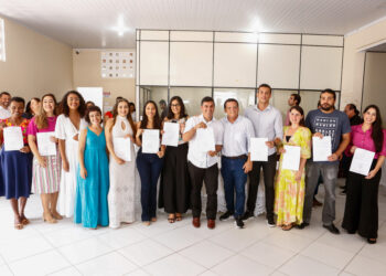 Prefeitura da Barra empossa 12 servidores aprovados em Concurso Público