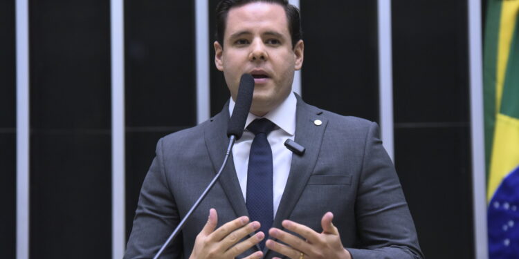 A posição de Rodrigo Valadares sobre 8 de Janeiro: Sem golpe de Estado