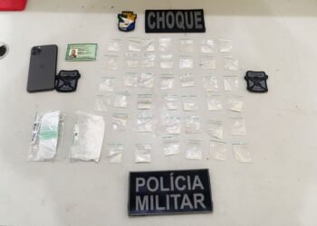 Polícia Militar prende homem por tráfico de drogas no Santo Antônio