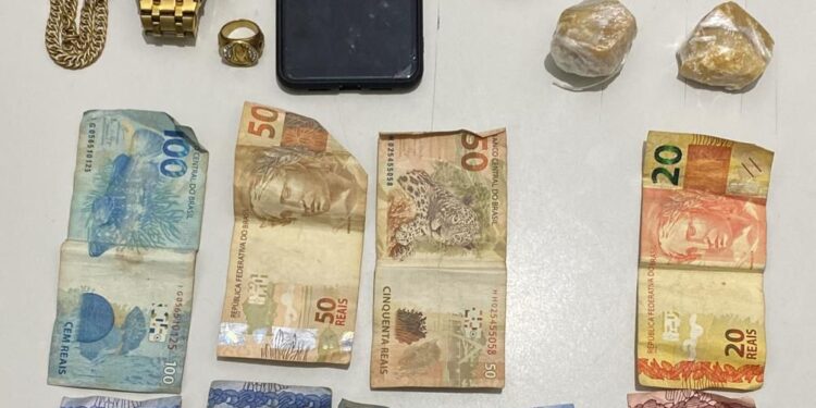 Polícia Militar prende homem por tráfico de drogas em Lagarto