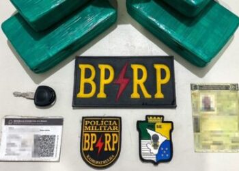 Polícia Militar apreende 4,6 kg de cocaína em Socorro