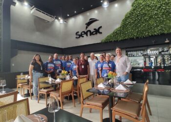 Alunos do curso de Garçom de Laranjeiras visitam restaurantes escolas do Senac em Aracaju
