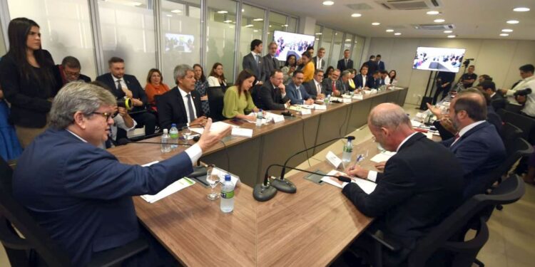 Estados do Nordeste firmam cooperação para polo de hidrogênio verde