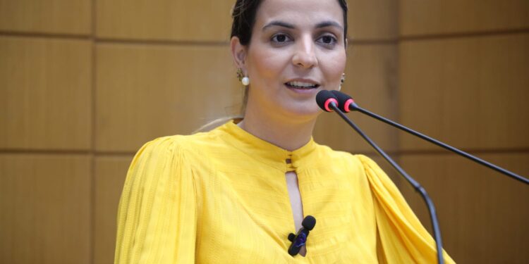 Drª. Lidiane Lucena ressalta visita ao Hospital de Nossa Senhora da Glória