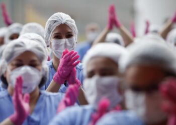 Sindicato dos Enfermeiros quer que Estado e Municípios paguem o novo piso como salário base, e não como ‘abono’