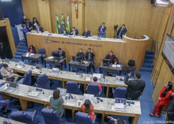 Câmara aprova projeto que eleva para 26 o número de vereadores