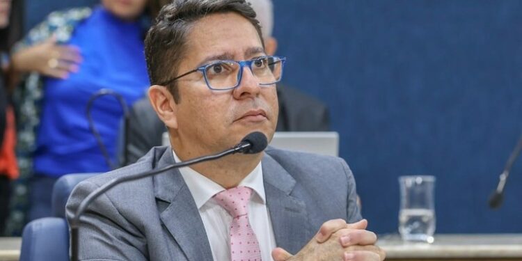 Ricardo Marques vai promover audiência pública sobre os desafios da causa animal e a situação de protetores e instituições