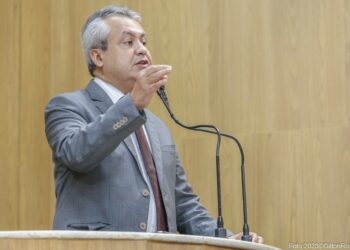 Elber Batalha cobra novamente a prorrogação da Lei de Transações Tributárias