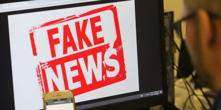 Pessoas mais escolarizadas acreditam menos em teorias conspiratórias