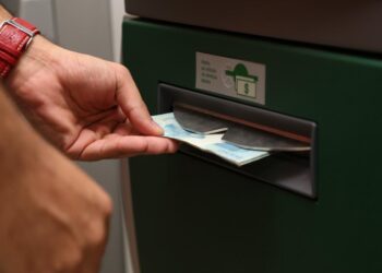 Prefeitura de Aracaju pagará salários dos servidores nesta sexta-feira, 29
