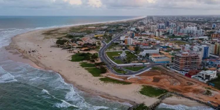 Todas as praias do litoral sergipano estão próprias para banho, diz Adema