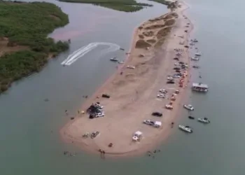 Praia do Viral em Aracaju, corre o sério risco de desaparecer