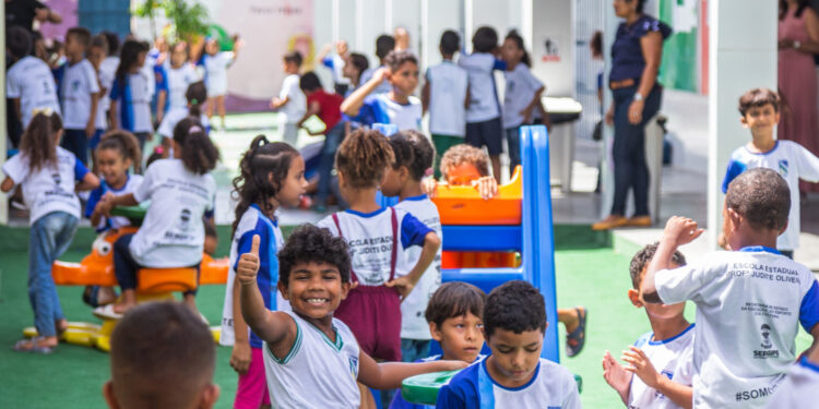 Estratégias de Busca Ativa Escolar resultam na rematrícula de mais de 6.200 crianças e adolescentes em Sergipe