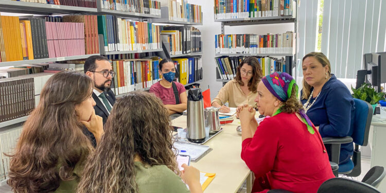 Funcap e Iphan discutem plano de restauro da Capela do Engenho Nossa Senhora da Penha