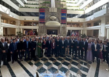 Em Washington, EUA, governador Fábio Mitidieri comenta votação do Projeto Proredes