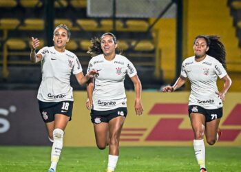 Millene leva Corinthians à vitória na Libertadores feminina