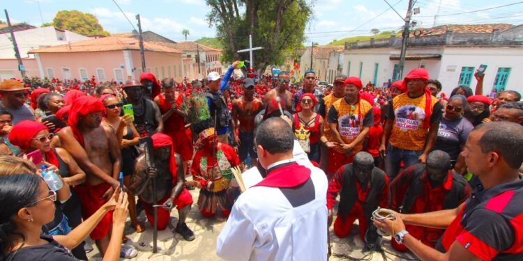 Laranjeiras realiza neste domingo festa dos Lambe-Sujos x Caboclinhos