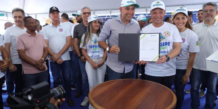 Deputados participam da 13ª edição do ‘Sergipe é Aqui’ em Riachuelo