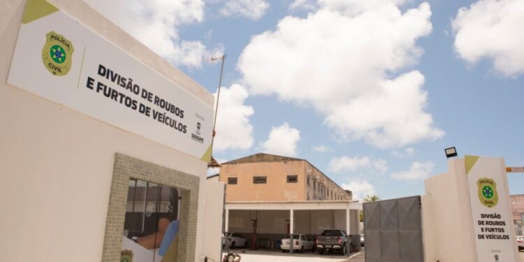 Polícia Civil prende suspeito por crime de adulteração de veículo em Socorro