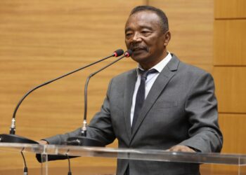 “O Brasil tem um débito enorme com a população negra”, diz Manuel Marcos na Casa de Sopapo