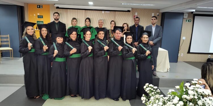 Senac de Nossa Senhora da Glória entrega certificados da 1ª turma do curso Técnico em Enfermagem