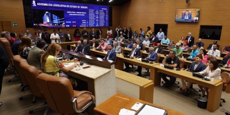 Audiência debate transporte público na região metropolitana de Aracaju
