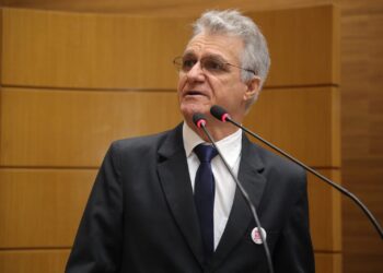 Deputado pede solução imediata para combater a falta de água no Sertão