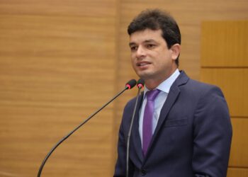 Paulo Júnior comemora repasse de 27 bilhões por parte do Governo Federal