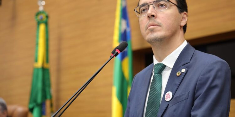 Deputado ressalta trabalho da Fundação Pedro Paes Mendonça