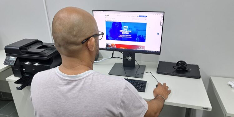 Últimos dias: Energisa e Procon realizam campanha de orientação sobre o Desenrola Brasil