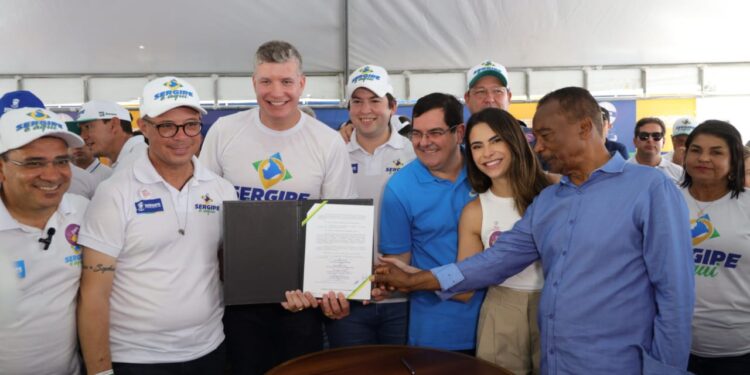 Deputados prestigiam 12ª edição do ‘Sergipe é Aqui’ em Ilha das Flores