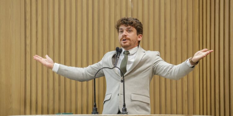 São Conrado: “Quarenta mil pessoas estão esquecidas”, afirma Breno Garibalde