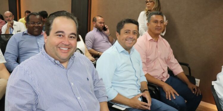 Fabiano Oliveira celebra investimento histórico em Aracaju